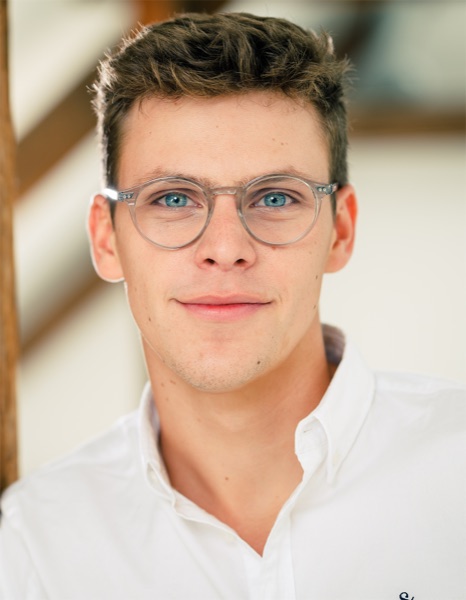 Nikolas Groth